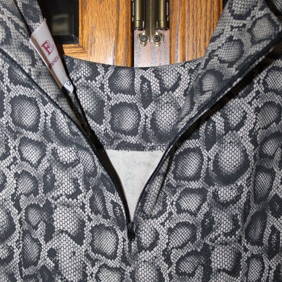 DESIGNER FATTANEH BAHARI ANIMAL PRINT SLEEVELESS DRESS w/MATCHING BLACK COAT 12 - Picture 15 of 15